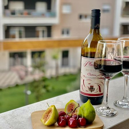 Olive Square Apartment Budva Ngoại thất bức ảnh