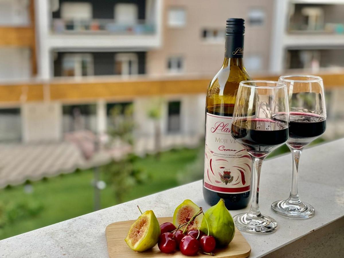 Olive Square Apartment Budva Ngoại thất bức ảnh