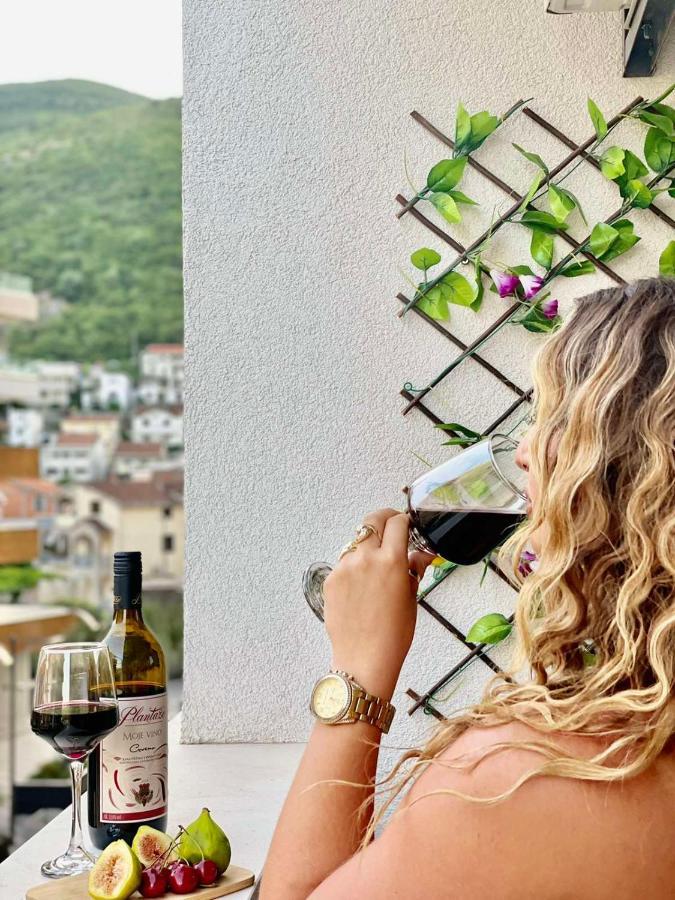 Olive Square Apartment Budva Ngoại thất bức ảnh